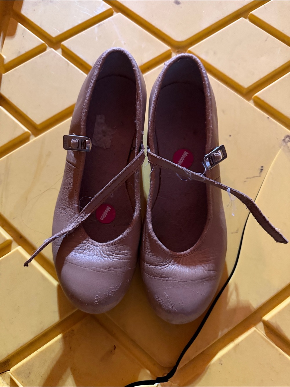 Girls Pink Mary Jane tap shoes with Strap